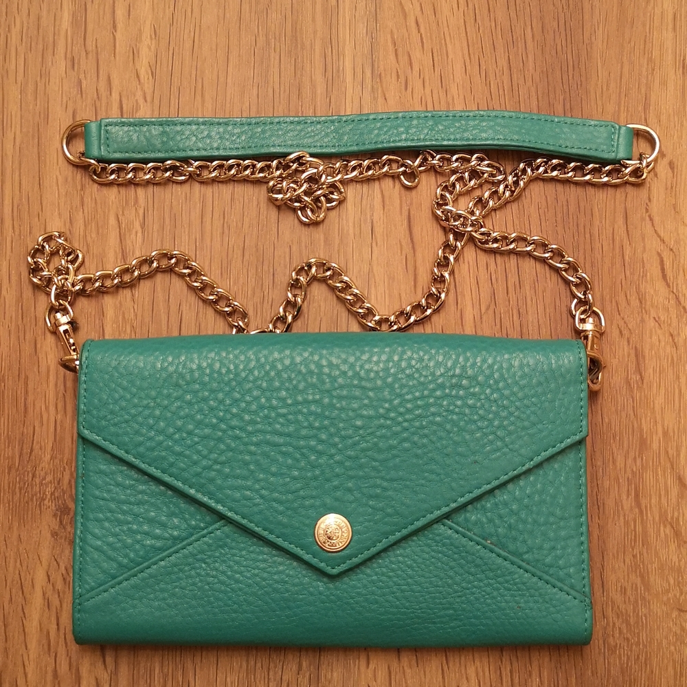 Crossbody handbag